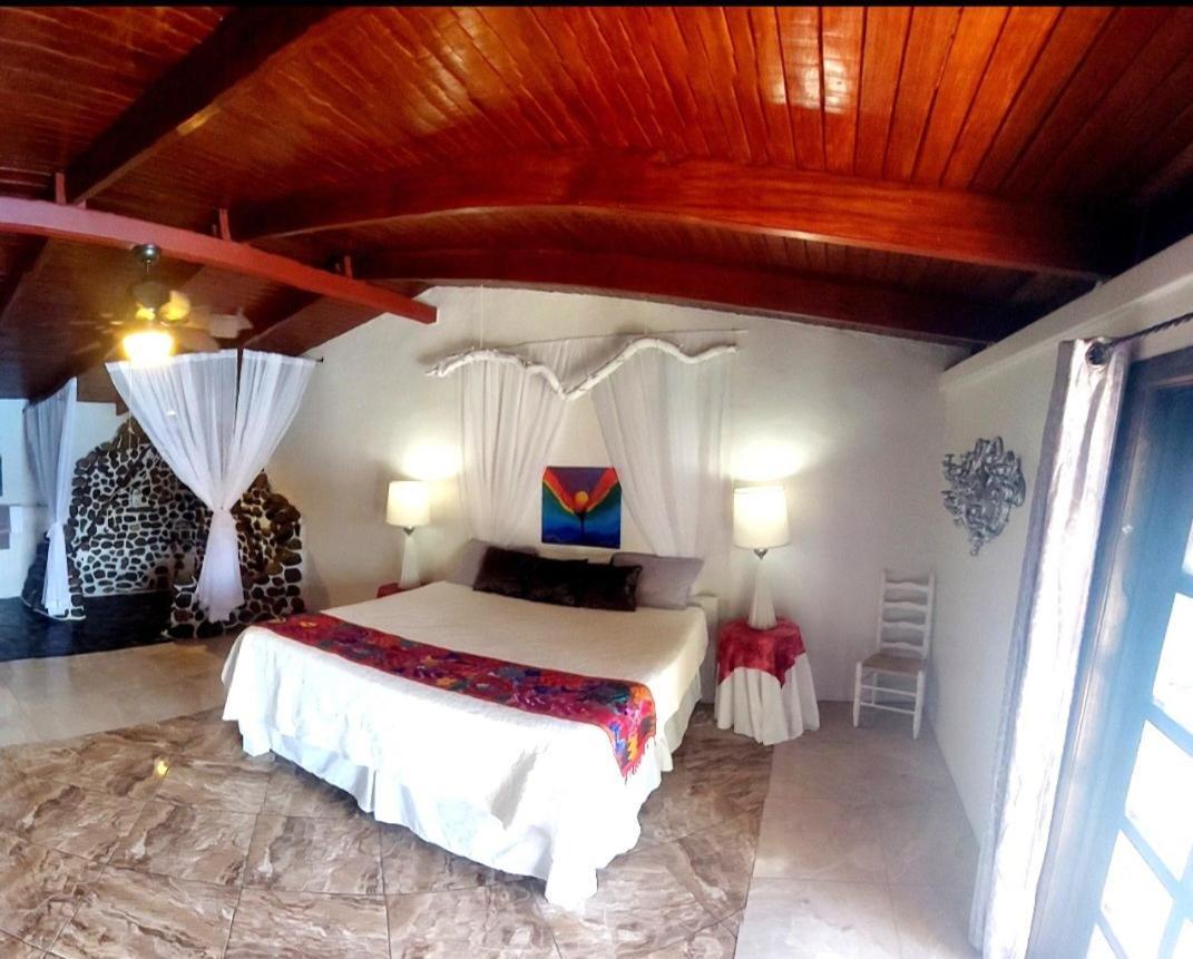 Toucan Lane Hotel And Restaurant Nuevo Arenal Eksteriør bilde